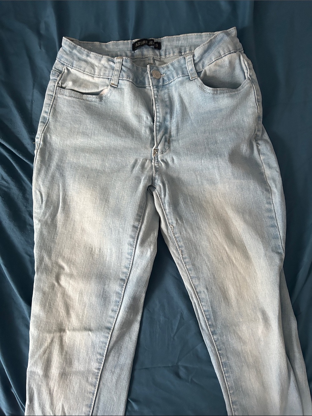 Azur Blue Women's Skinny Jeans - Light Wash